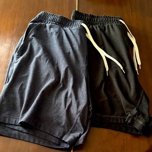 2 x Vuori Ponto Shorts Men’s Large Black and Midnight Heather (two pair)